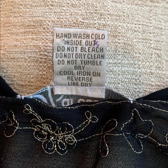 Dress Barn sheer embroidered blouse - Picture 6 of 9